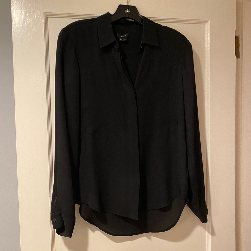 Theory Durlia Silk Button Down Silk Blouse - P